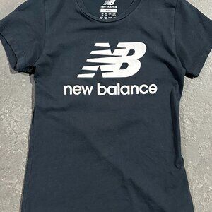 new balance t-shirt